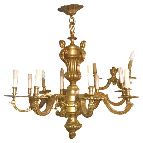 Mazzarin chandelier and its pair of sconces