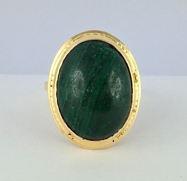 Bague Cabochon De Malachite Sur Or Jaune