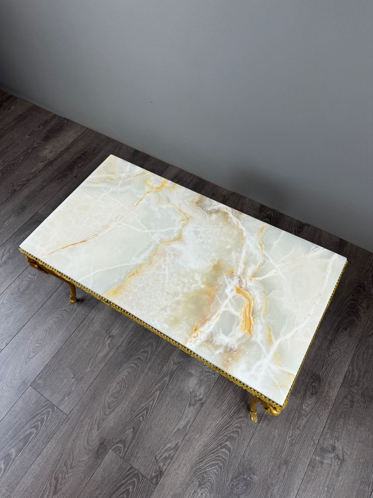 Couchtisch aus vergoldeter Bronze und Marmor, dekorative Arbeit von hoher Qualität, 20.
