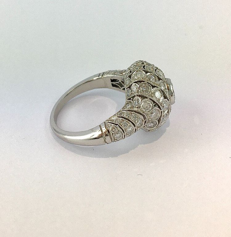 Bague Boule Style Art Déco Platine Et Diamants Taille Brillant