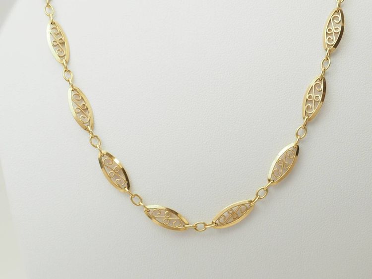 Collana in filigrana d'oro giallo 18 carati