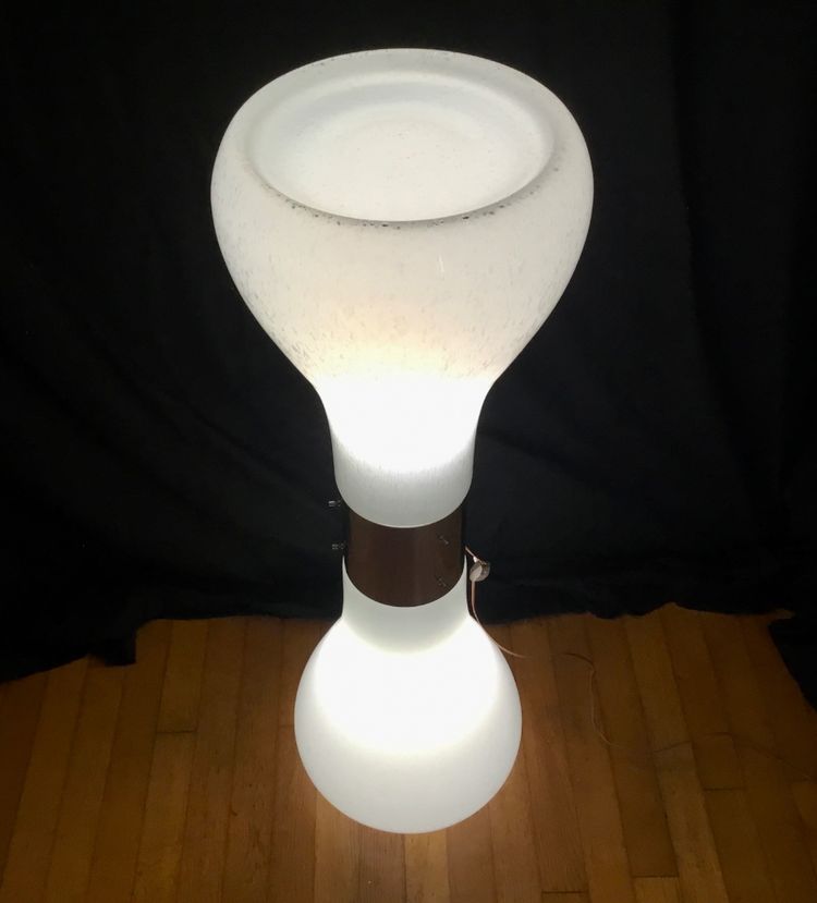 Italian design floor lamp from the 60's