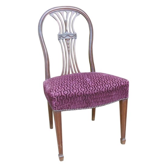 Série de dix chaises acajou massif