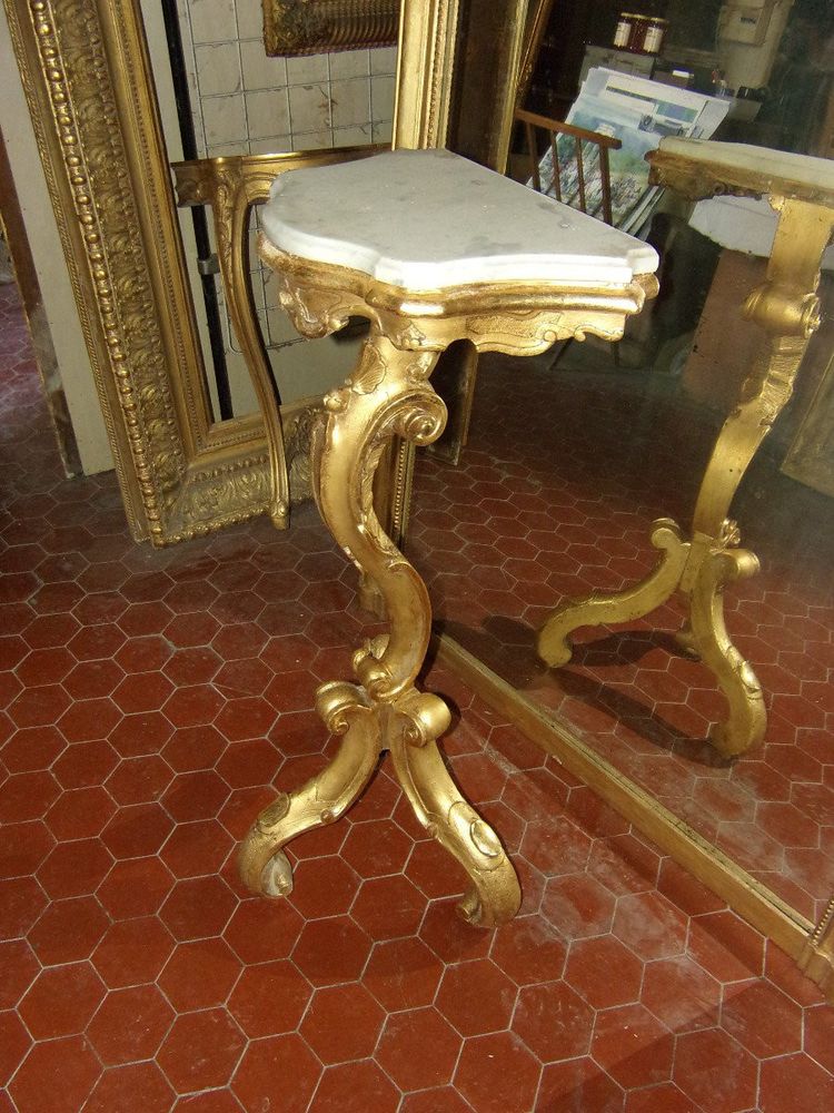 Console originale,  En Bois Doré, époque 19ème.