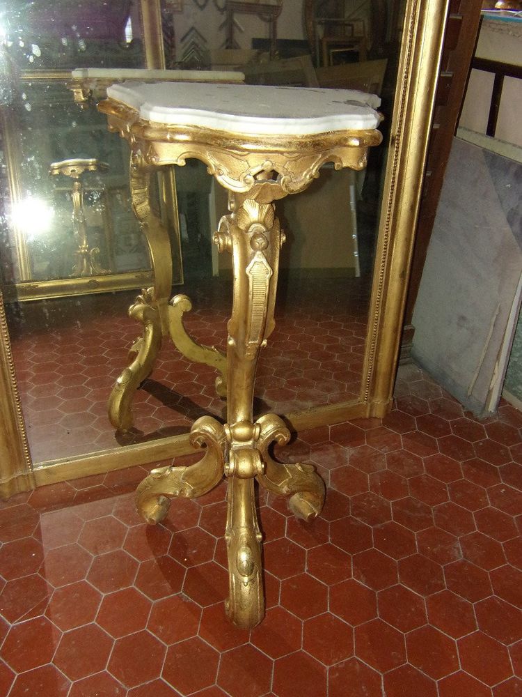 Console originale,  En Bois Doré, époque 19ème.