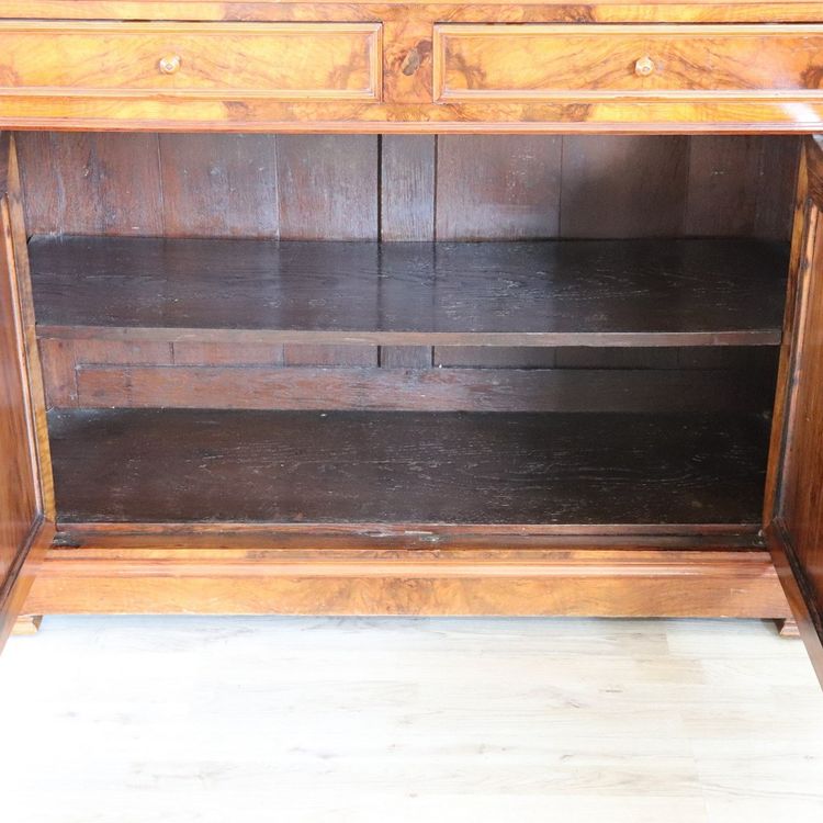 Antiker Sideboard-Schrank aus Nussbaumholz, Italien, Mitte des 19. Jahrhunderts