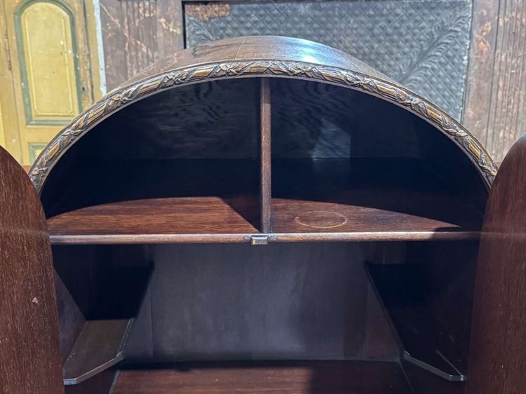 Credenza da bar inglese degli anni '30 in noce e mogano