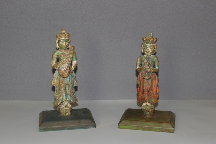 Paar Polychrome Holzskulpturen, Nordindien XIX