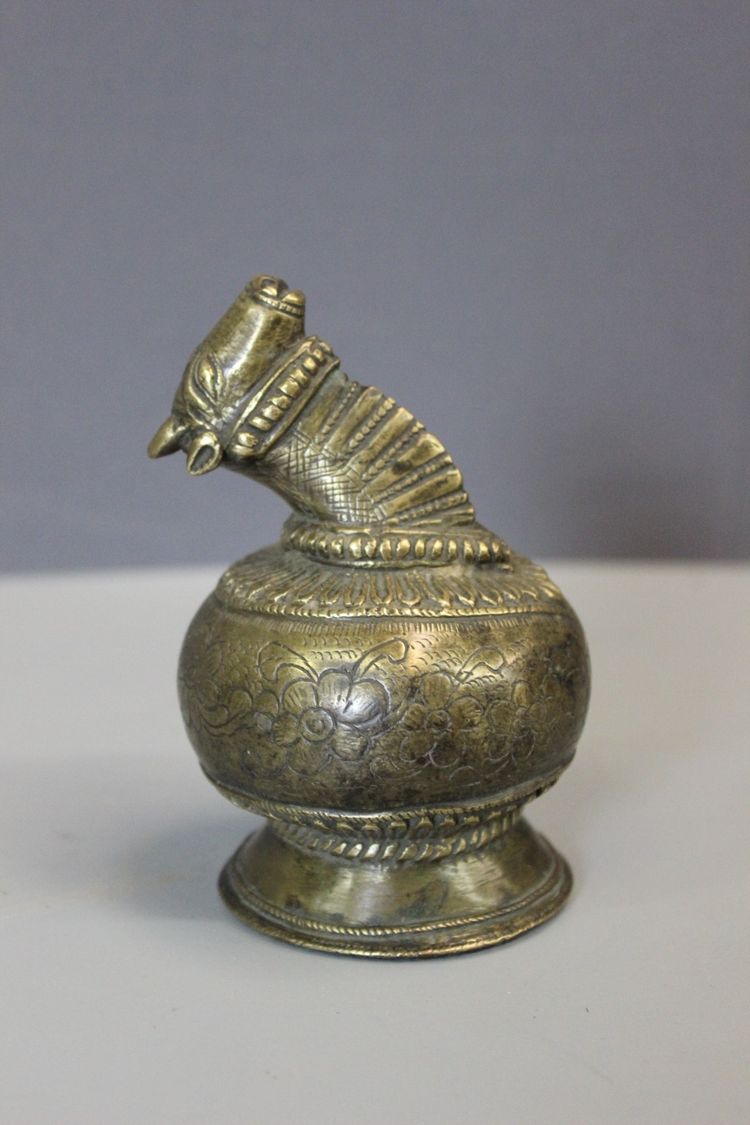 Sacred Cow Head in Bronze, India late 18th century
