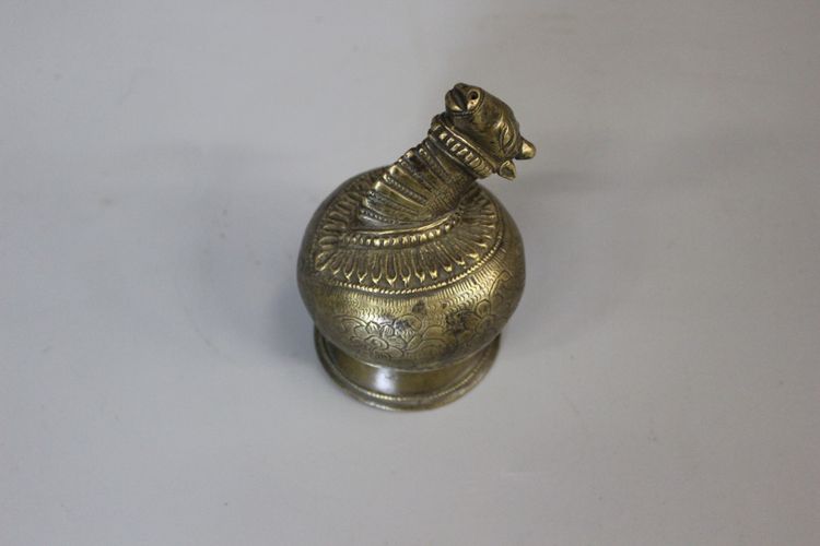 Sacred Cow Head in Bronze, India late 18th century
