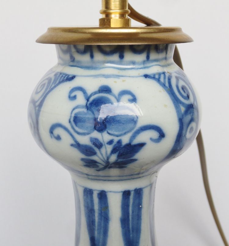 Delfter Lampe, 18. Jahrhundert.