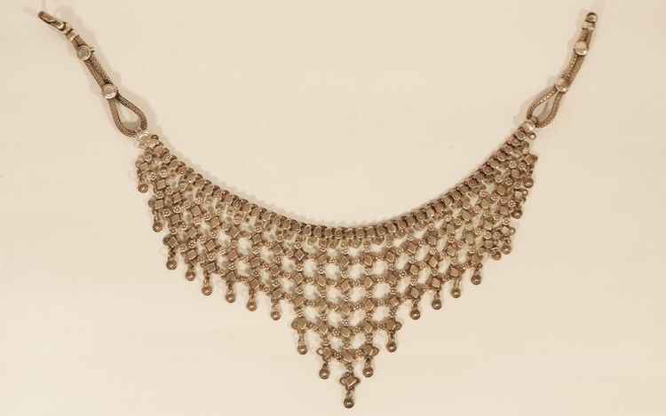 Collier à pendants en argent  Inde 