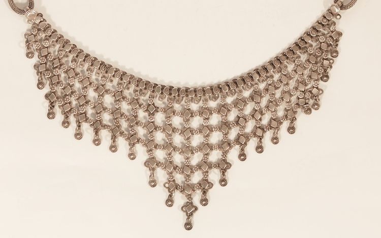 Collier à pendants en argent  Inde 