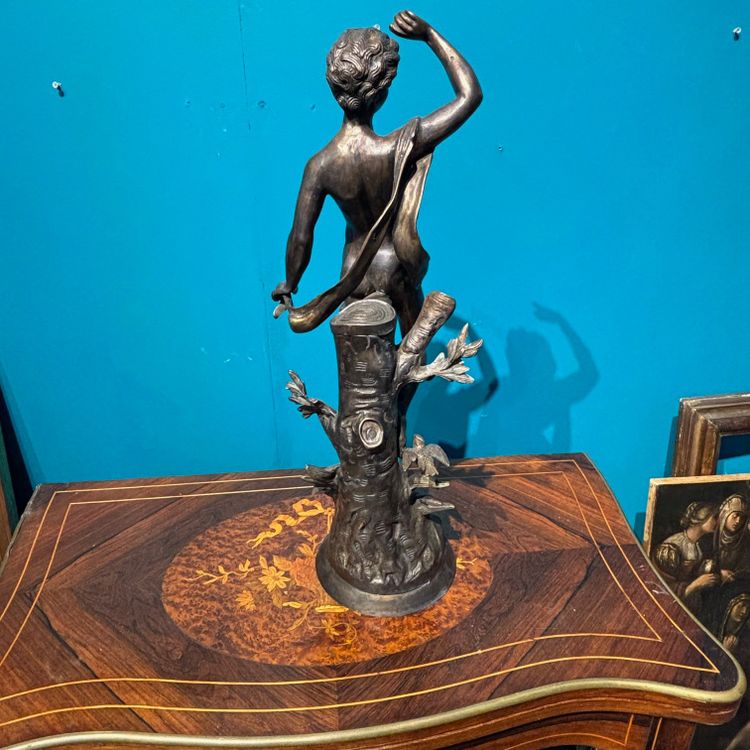 Antike Bronzeskulptur „Apollo“ von Moreau, Frankreich, 19. Jahrhundert. Höhe: 60 cm