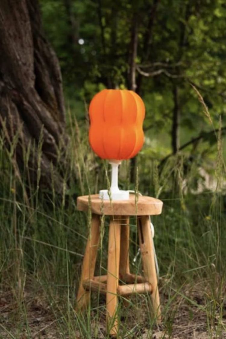 Table lamp with plastic base and orange lampshade - Mid Century Space Age style