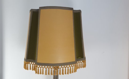 Lampadaire en bois polychromé circa 1970