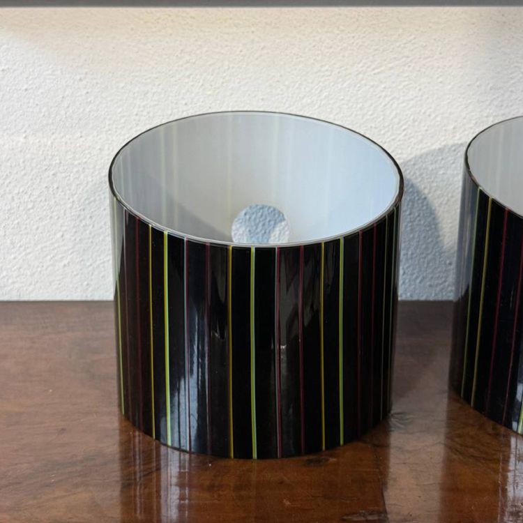 Coppia di applique in vetro di Murano nero con decori policromi