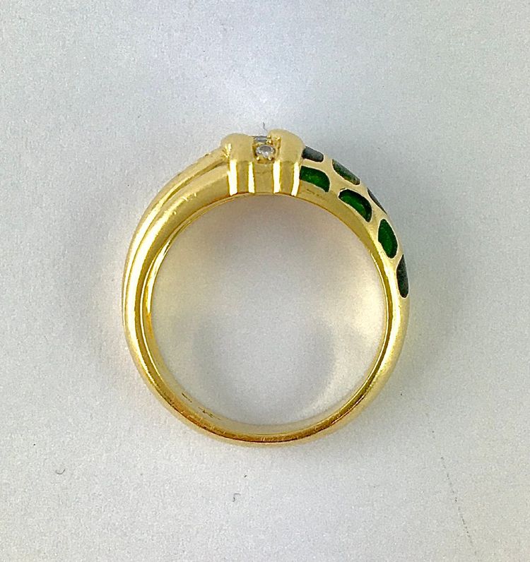 Bague Signée Korloff, Motif Stylisé de Panthère, Laque Noire et Verte, Diamants sur Or Jaune