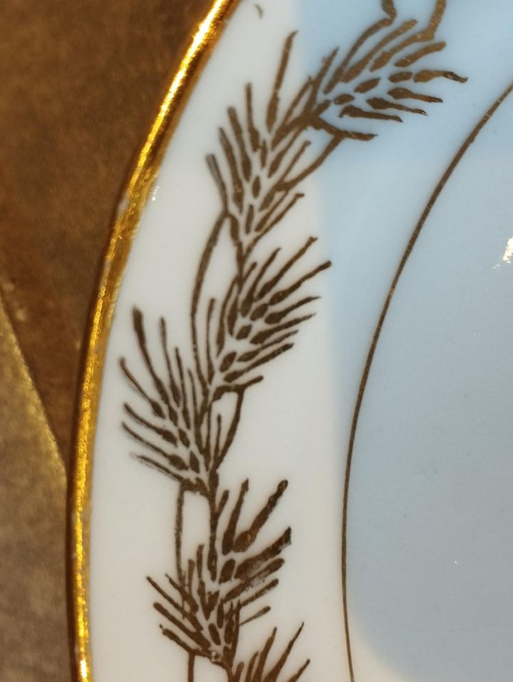 C. Grégoire porcelain dinner service, Wheat Ears, 49 pieces, circa 1920-1935, Art Deco