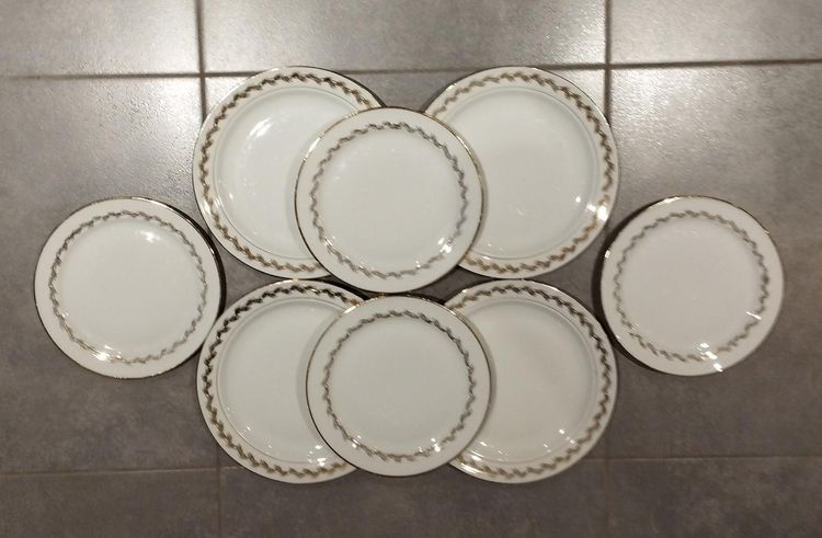C. Grégoire porcelain dinner service, Wheat Ears, 49 pieces, circa 1920-1935, Art Deco