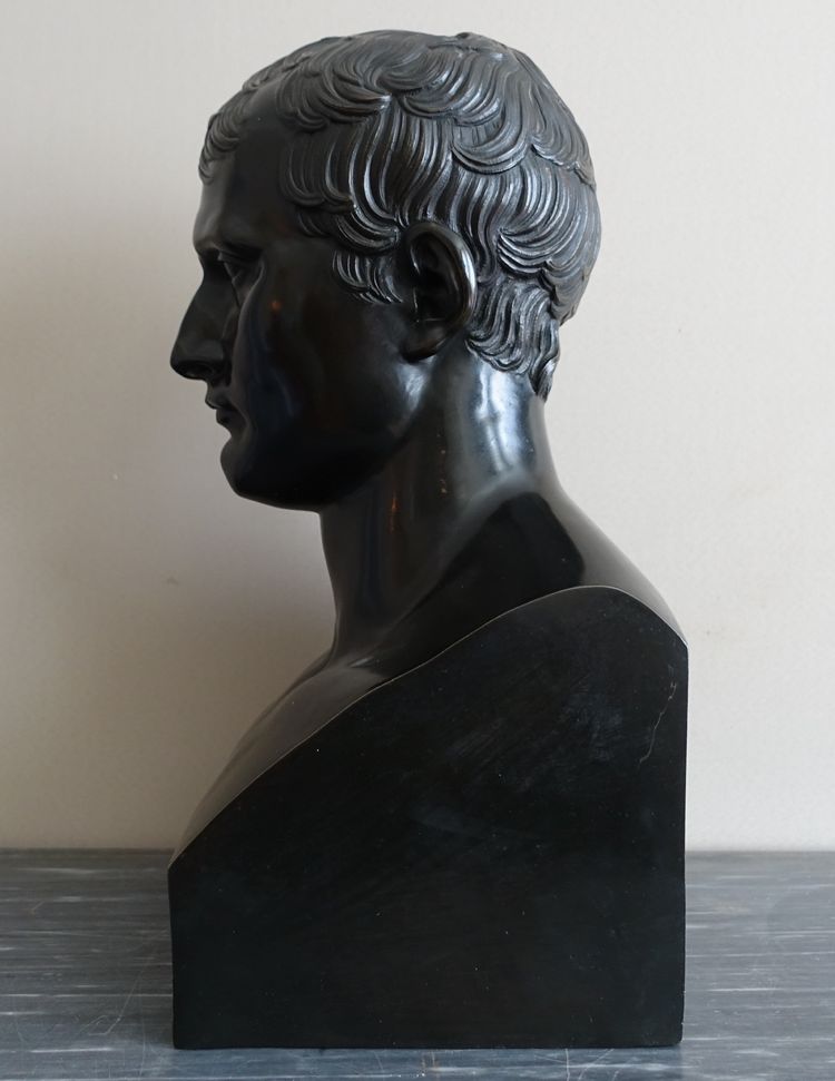Cerchia di Denis Chaudet - Busto di Napoleone nelle vesti di Hermes - fusione in bronzo a cera persa del periodo Impero