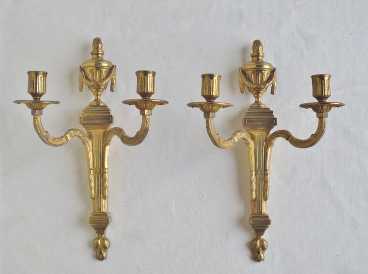 Paire d'appliques Louis XVI, XVIIIe siècle.  