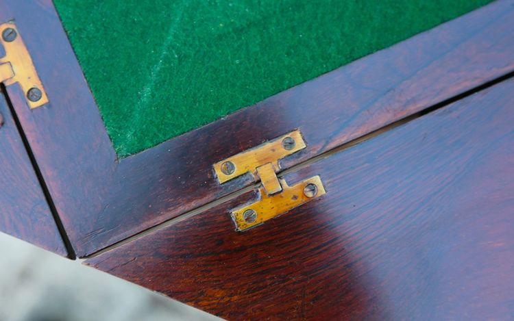 Table à jeux  Palissandre Charles X