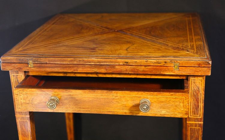Table à jeux  Palissandre Charles X