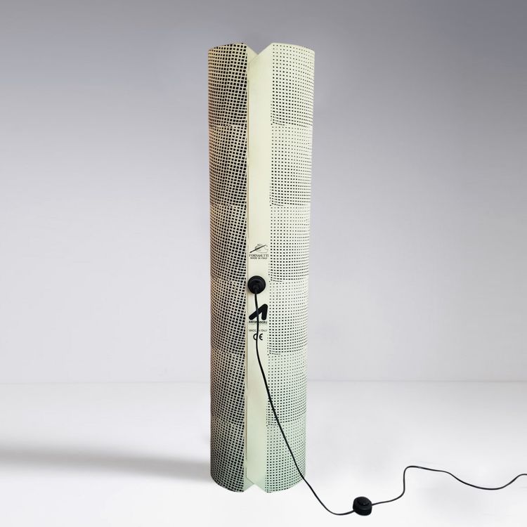 Lampadaire Piero Fornasetti « Kisses » des années 1990 pour Antonangeli, collection Follia Pratica.