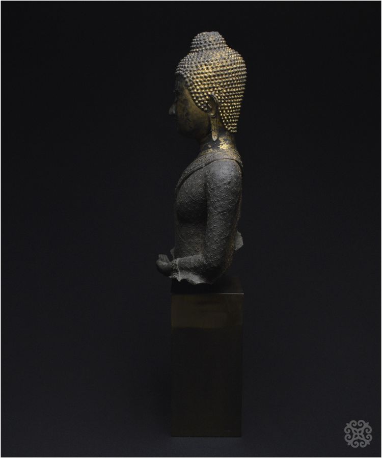Ancien Royaume de Siam, Première moitié du XIXème siècle, Buste du Bouddha Maravijaya, Bronze