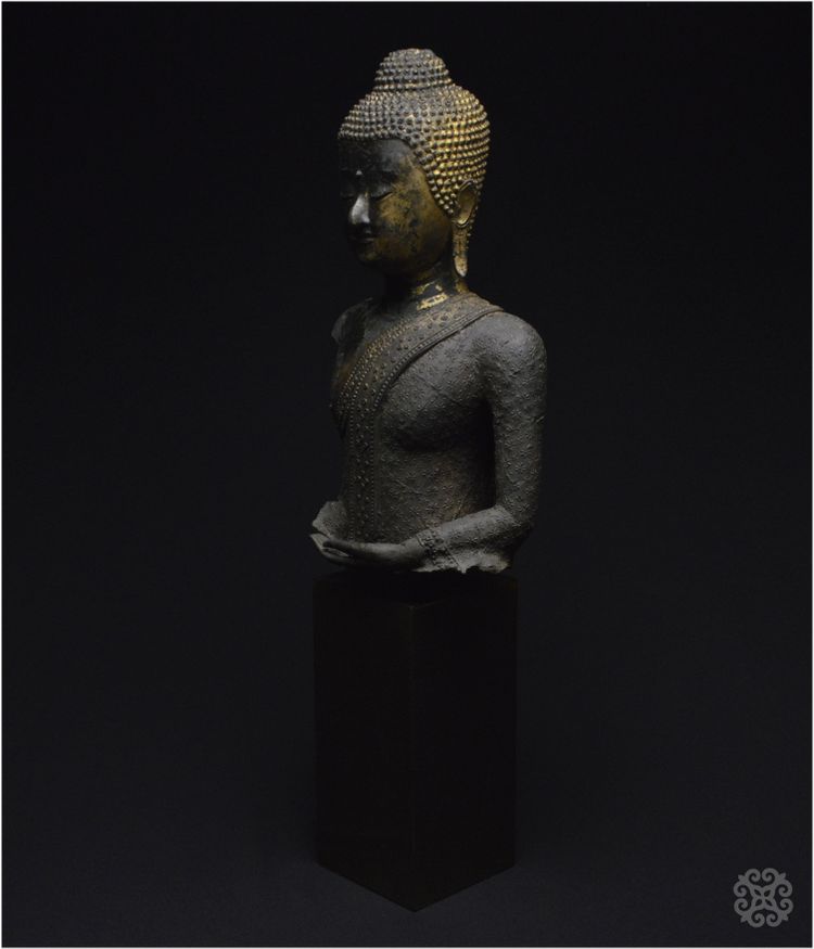 Ancien Royaume de Siam, Première moitié du XIXème siècle, Buste du Bouddha Maravijaya, Bronze