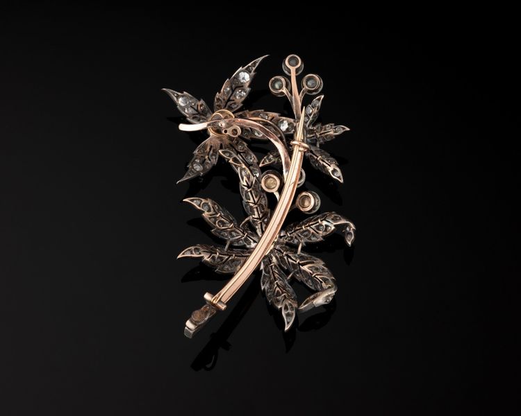 Broche Fleur trembleuse en diamants