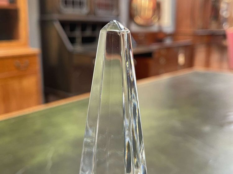 Obélisque en cristal de baccarat XXème