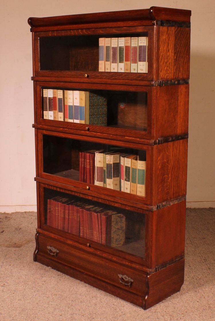 Globe Wernicke Bücherregal aus Eiche, 4 Elemente mit Schubladen