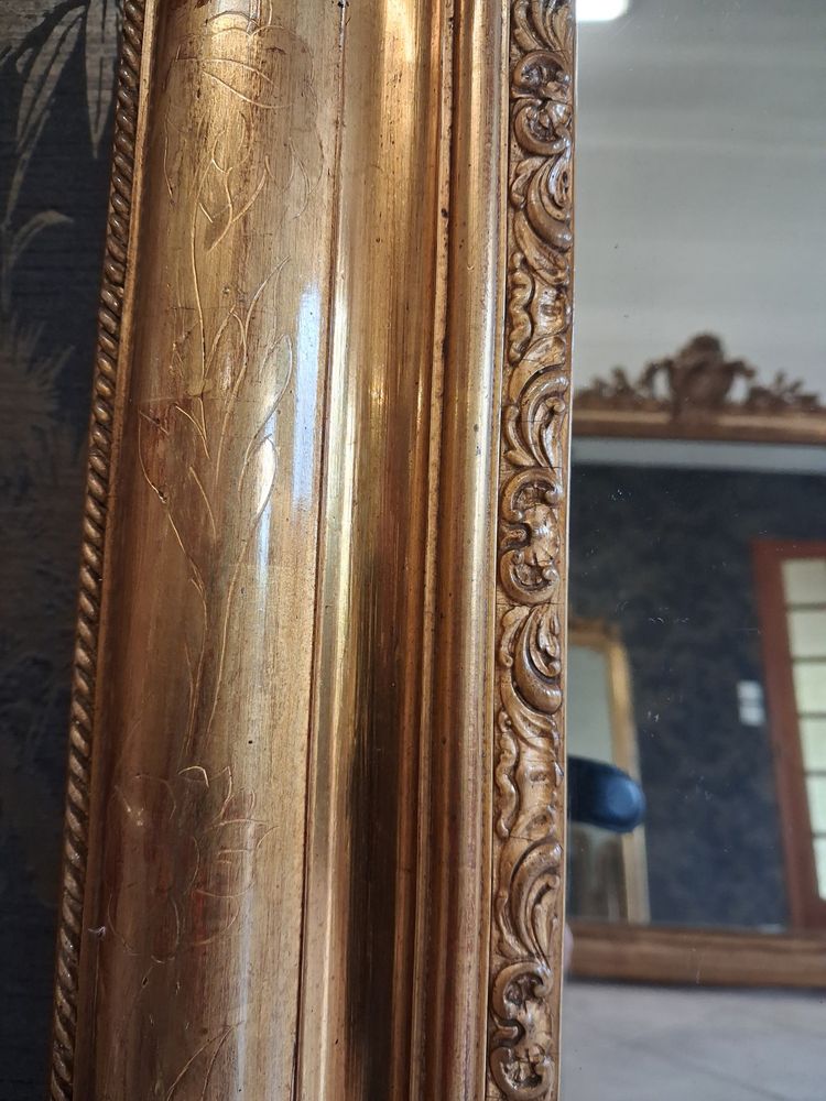 Louis Philippe period mirror, 161 x 90 cm, with pediment