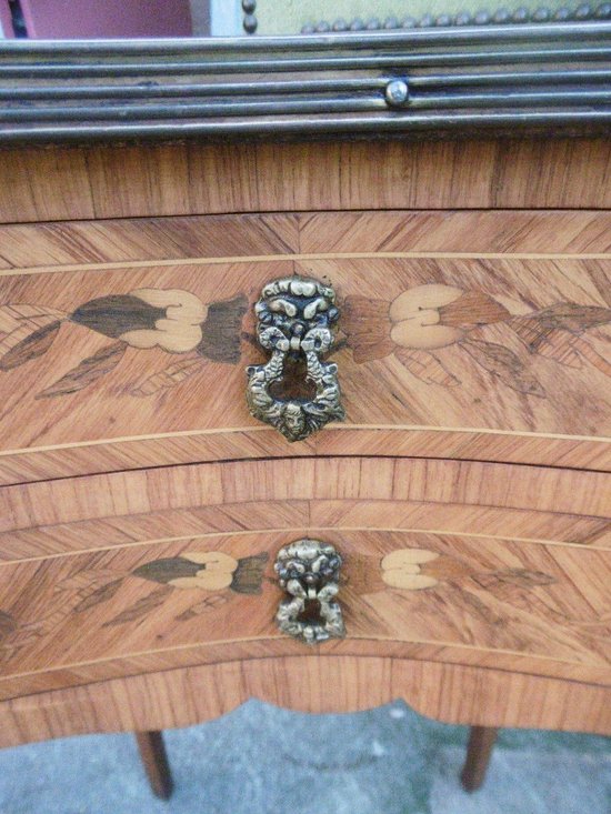 Table de salon Louis XV