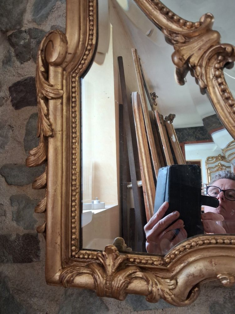 19th century mirror, 135 x 88