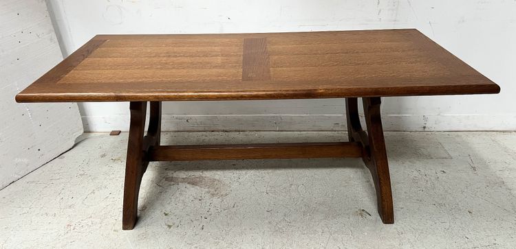 Esszimmermöbel Tisch und Stühle XX Jahrhundert