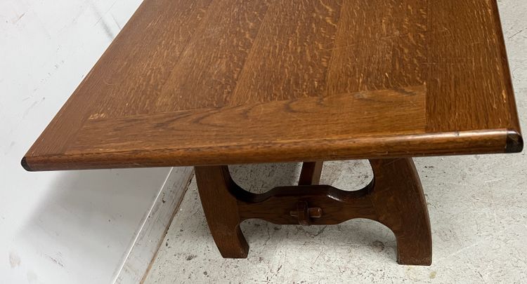 Esszimmermöbel Tisch und Stühle XX Jahrhundert