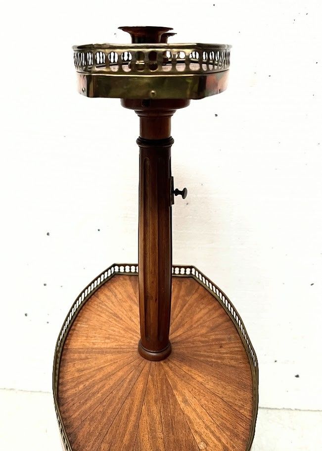 Louis XVI style mahogany dumb waiter XX century
