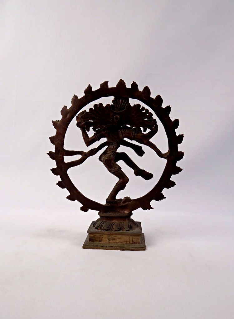 Bronzestatuette von Shiva Nataraj Mitte 20. Jahrhundert Indische ethnische & religiöse Kunst