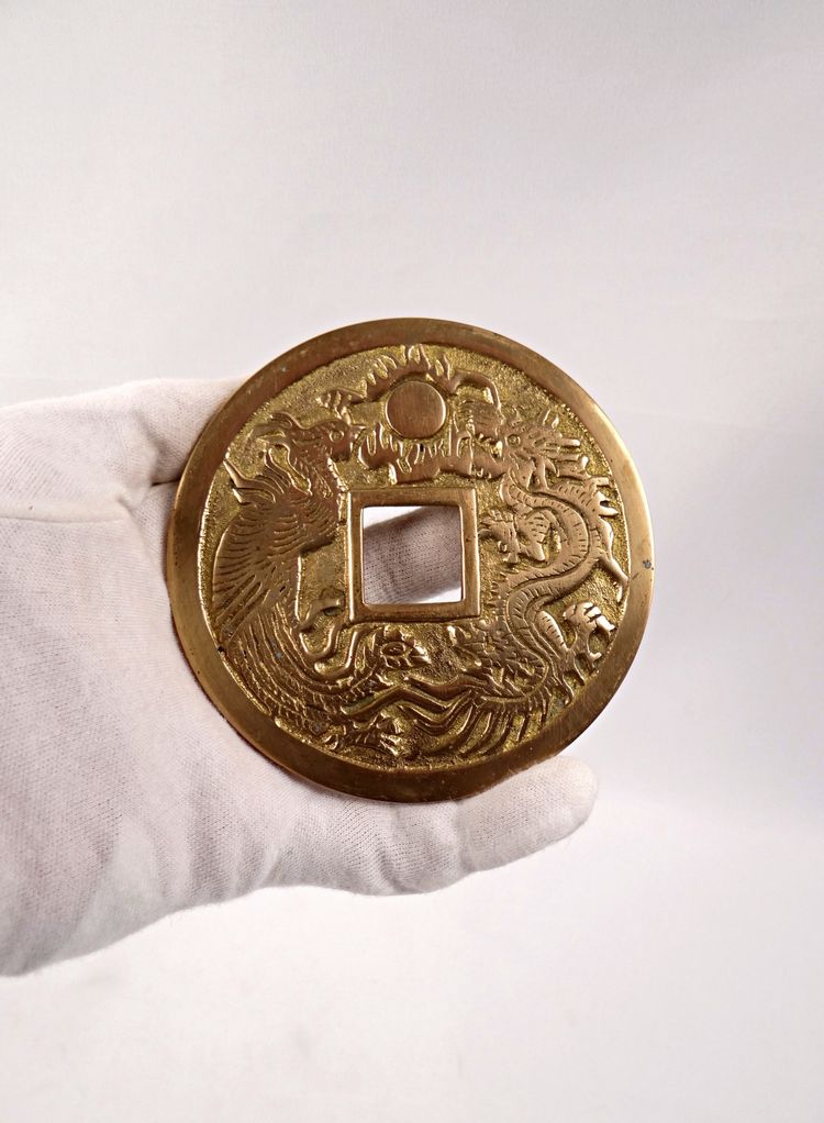 Münze der Tugend Zhengde Tong Bao aus vergoldeter Bronze Durchmesser 13 cm Vietnam Anfang 20.