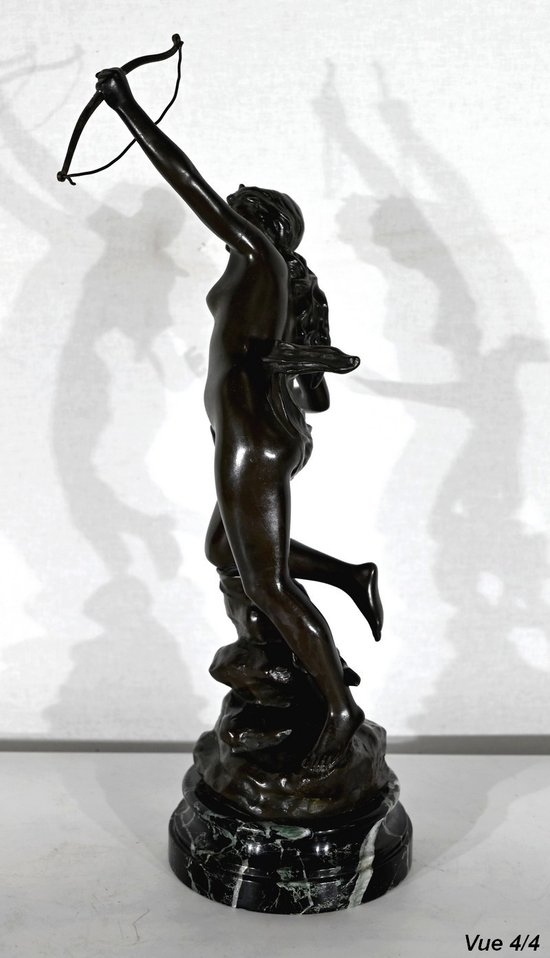 Bronze « Diane Chasseresse », signé J. Garnier – 2ème moitié du XIXe