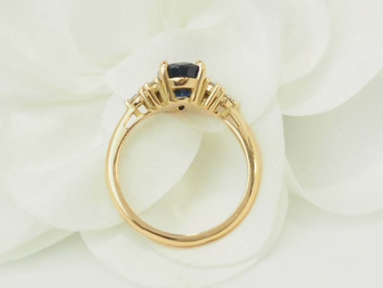 Bague saphir naturel 2,45 ct et diamants en or jaune