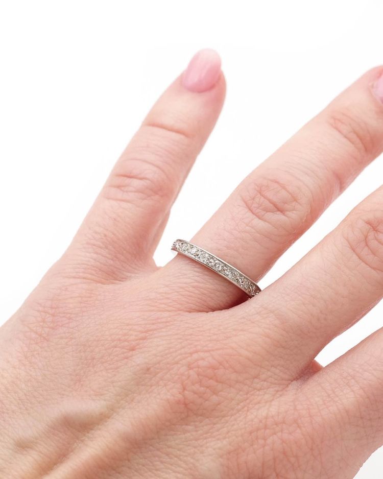 Fede americana da 0,60 ct in platino, fede di fidanzamento