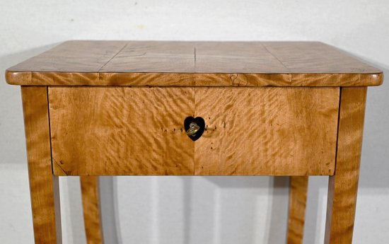 Petite Travailleuse en Bois Clair de Ceylan, style Louis XV – Milieu XIXe