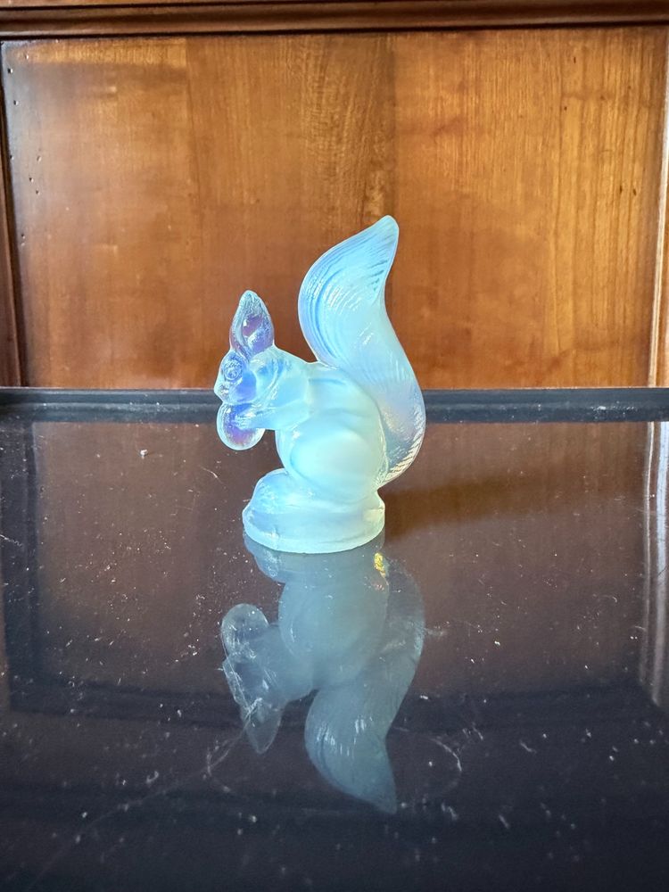 Opalescent glass squirrel - in the taste of Sabino - Art Deco