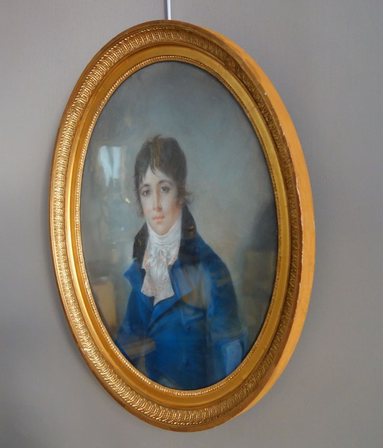 Ecole Française du début 19e siècle, portrait pastel d'un jeune aristocrate sous l'Empire