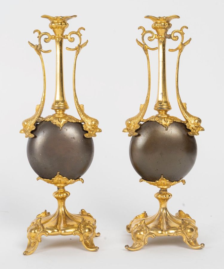 Pair of bronze vases with double patina, Barbedienne model, late XIXᵉ century.