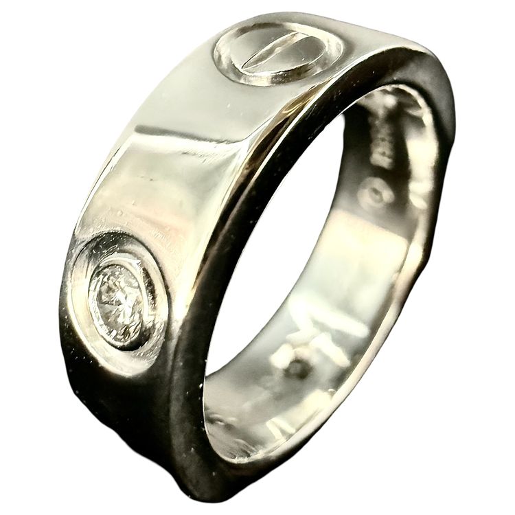 Bague or gris 18K, signée/numérotée de la maison Cartier, modèle Love, décor de vis